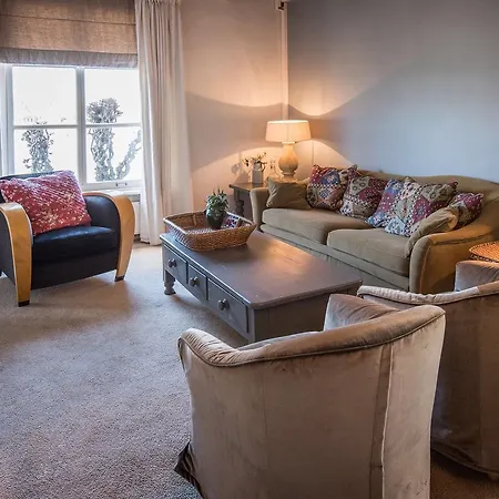 Veerhuis לינה וארוחת בוקר